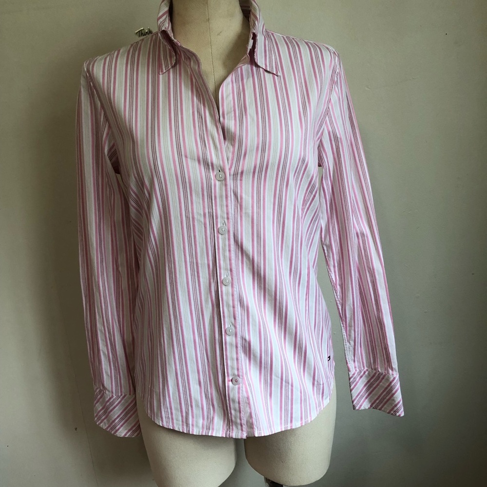 Tommy Hilfiger button down blouse